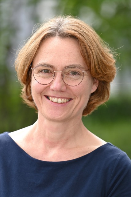 Dr. Elfriede Germann